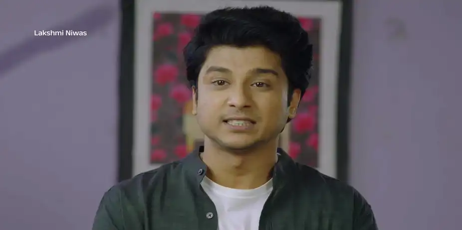 Shrikant Comes in front of Bhavana - Lakshmi Niwas - Promo