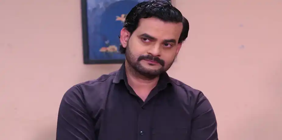 Madhav's Orders for a Doctor - Tu Khara Mun Chaai