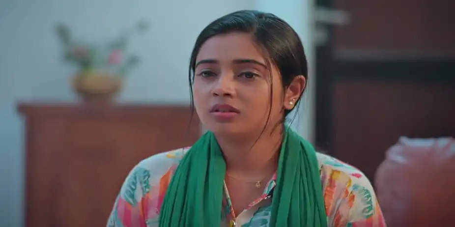 Sangeetha Has a Word with Varsha - Manathe Kottaram