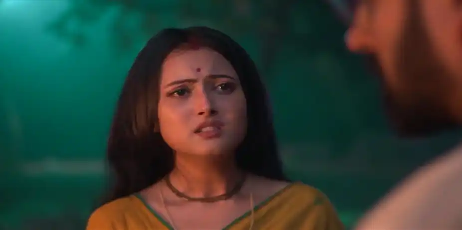 Diti Sees Roop - Taare Dhori Dhori Mone Kori