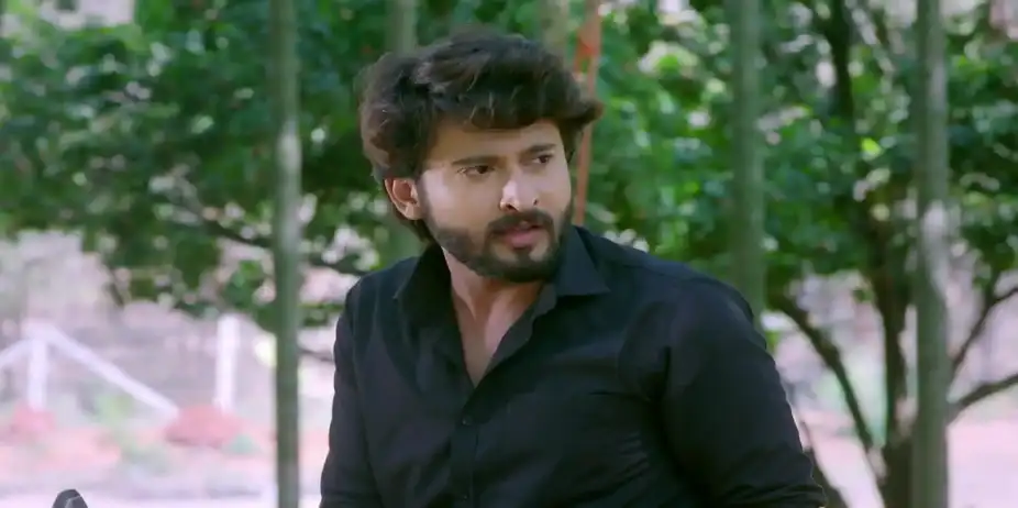Chirag Playfully Forces Deepa to Drink Coconut Water- Brahmagantu