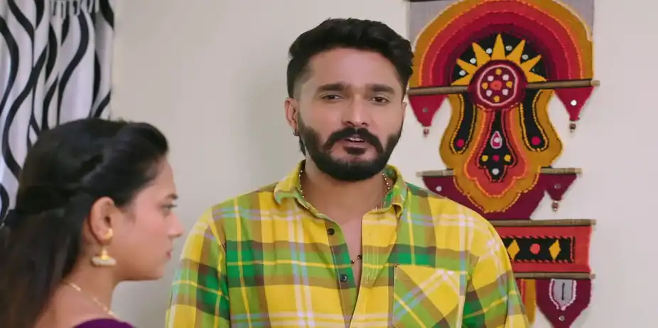 Varada and Srivalli’s Plan to Bring Varalakshmi Home - Shravani Subramanya