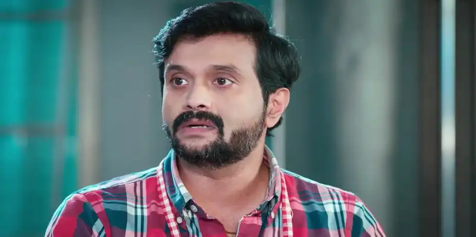 Chandrakant Asks Savali to Sing a Song - Savalyachi Janu Savali