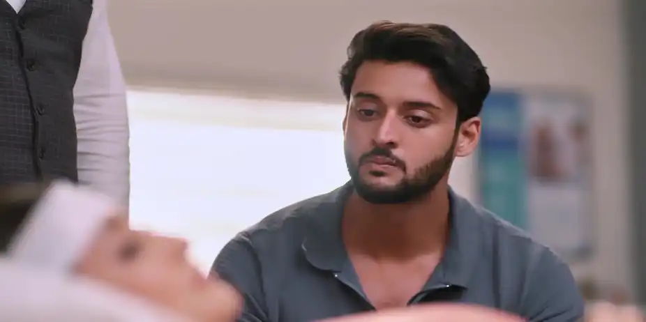 Ved Is Hurt by Tara's Indifference - Saru