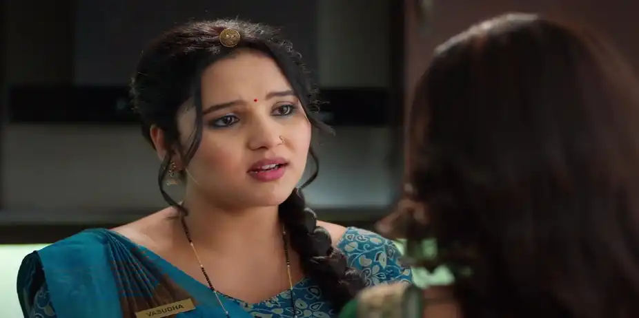 Divya Apologises to Vasudha - Vasudha