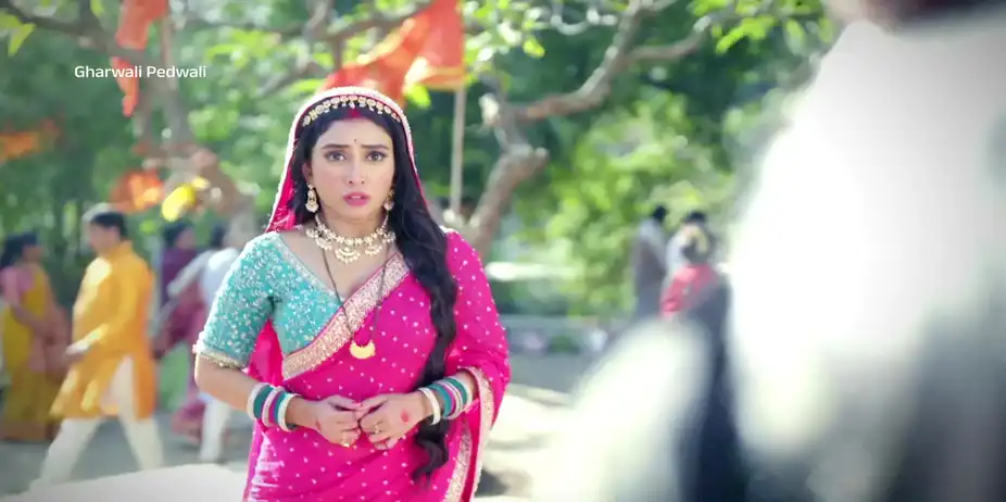 Triloki Baba Comes to Capture Latika - Gharwali Pedwali - Promo