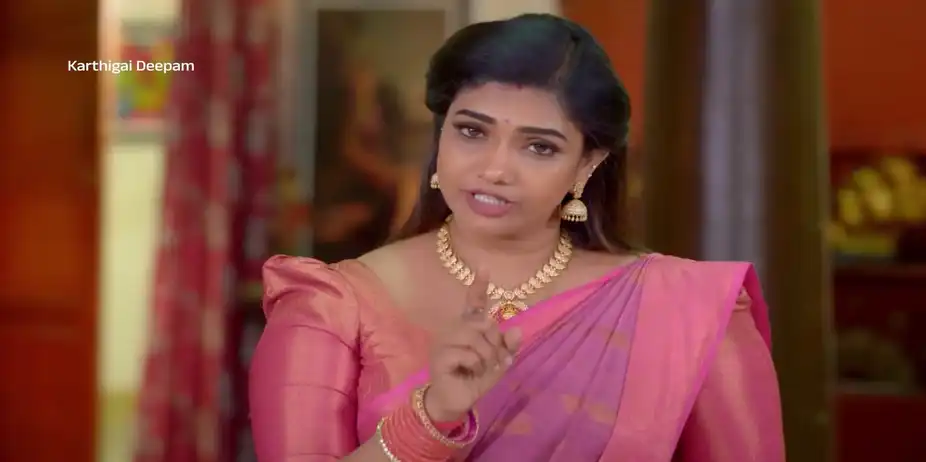 Chandrakala's Challenge to Karthikeyan - Karthigai Deepam - Promo