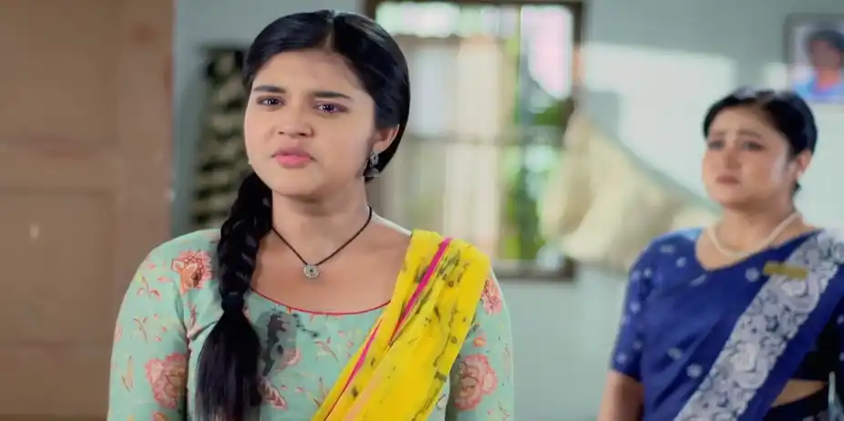 Kusum Breaks Down before Dipali - Kusum