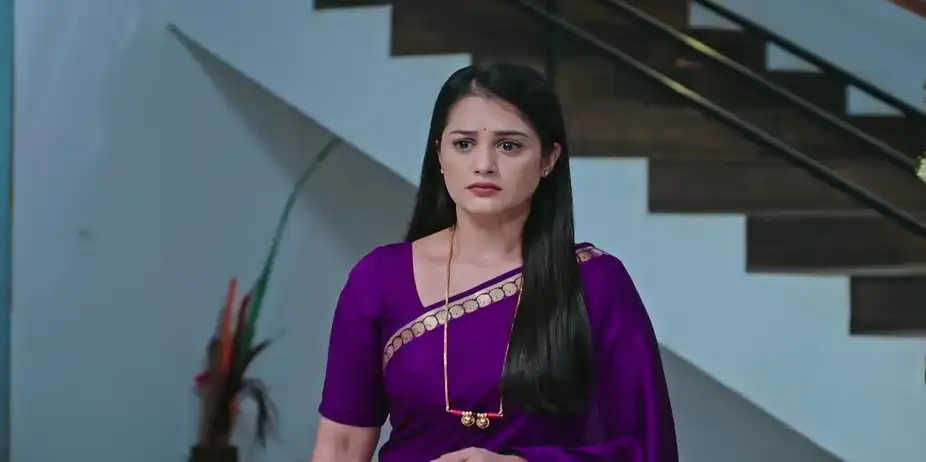 Malavika Conceals Hitha’s Truth - Naa Ninna Bidalaare
