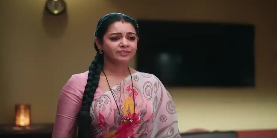 Bhoomika Reasons with Malli - Amruthadhaare