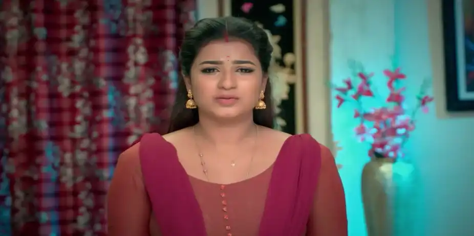 Karthikeyan Learns about Mayilvahanam's Humiliation