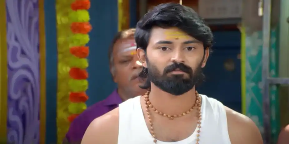Dhanalakshmi Pretends to Be Divinely Touched - Sandhya Raagam