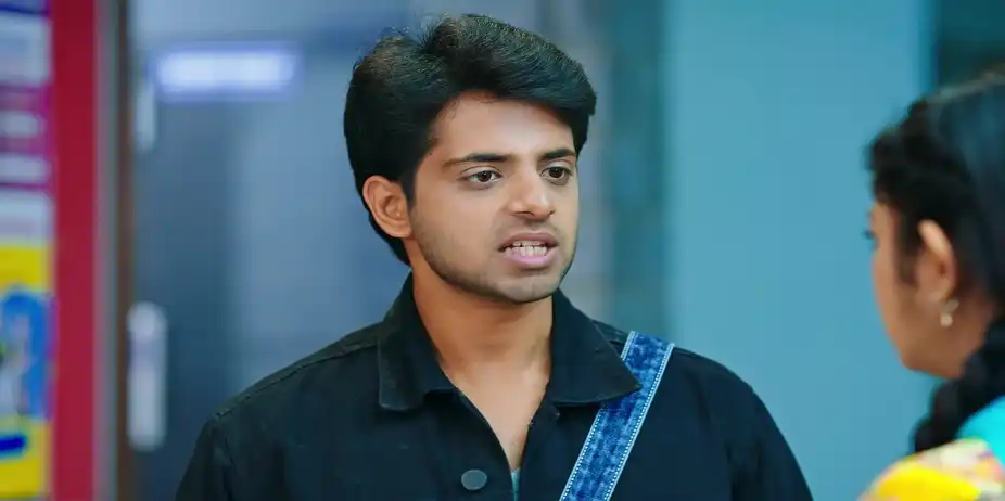Dharmaraj Enrols Lakshmi in College - Adi Lakshmi Purana - Promo
