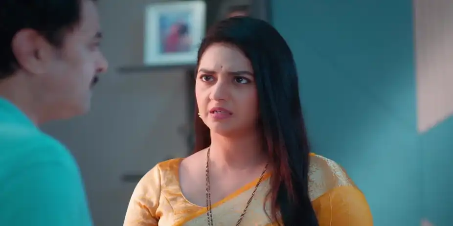 Samar Asks Swanandi about Anand - Veen Doghatli Hi Tutena