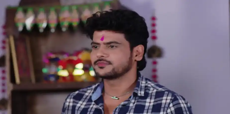 Dev's Family's Holi Preparations - Sathi Sata Janmara
