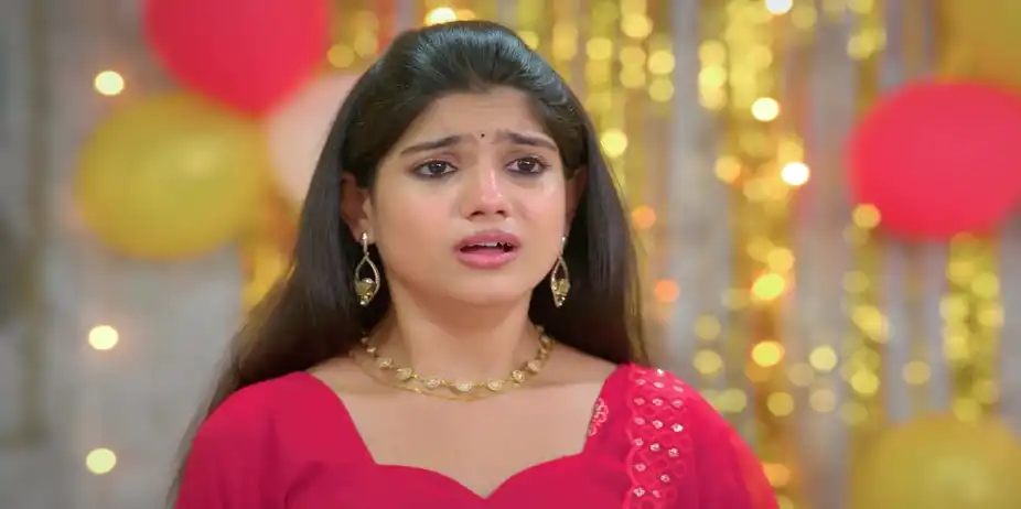 Indhu Stops Kripakaran - Chinnan Siru Kiliye