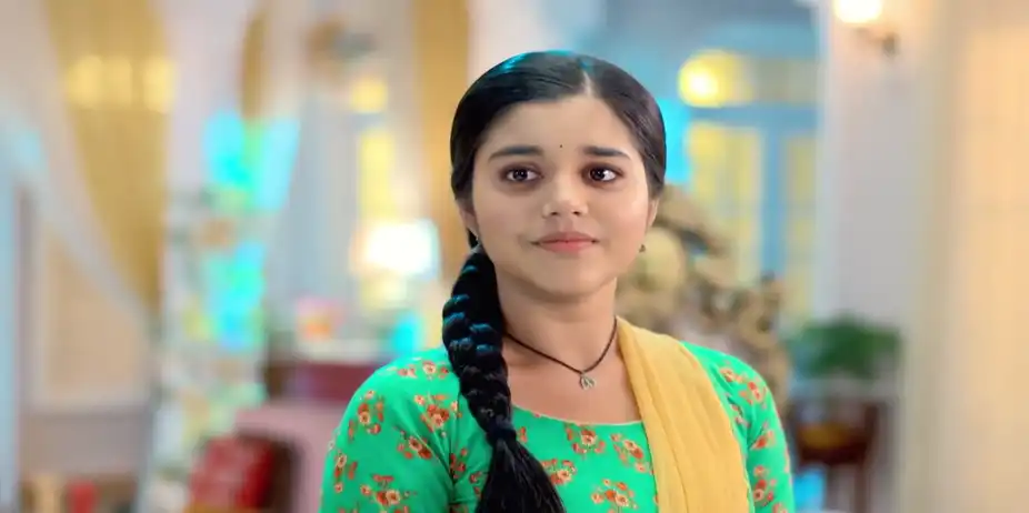 Megha Gives Ishan Dugged Sweet - Kusum