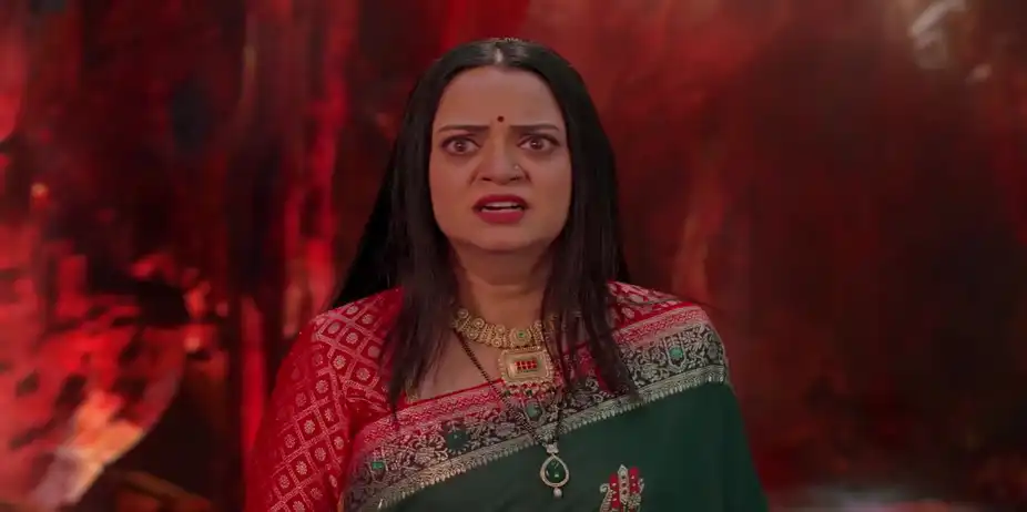 Manjiri Worries as Shivnath Escapes from Her - Tula Japnar Aahe