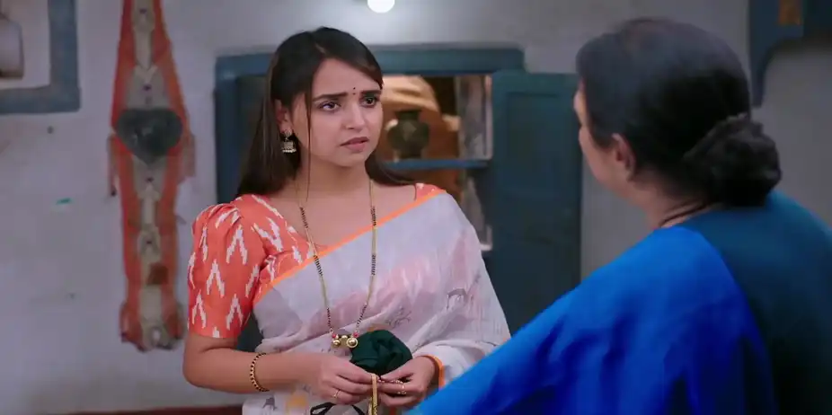 Parvathi Makes a Promise to Sharada - Annayya