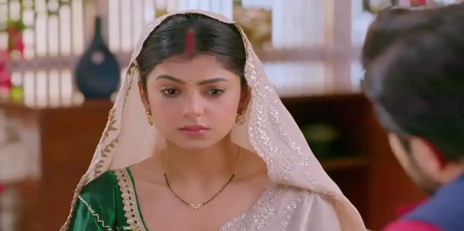 Vikrant Refuses to Let Unnati Undergo Treatment - Jaane Anjaane Hum Mile