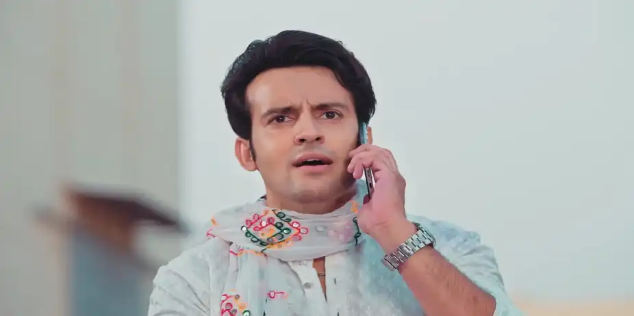 Veer Helps Niya Talk to Radhika - Lakshmi Nivas