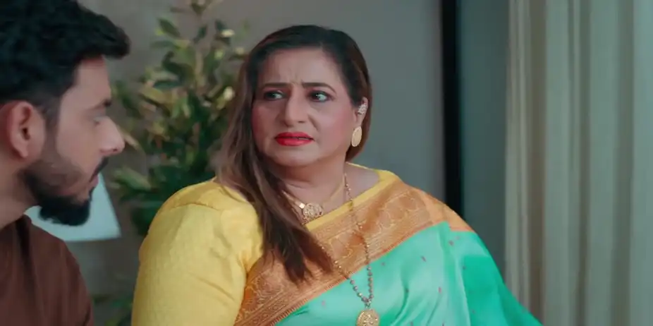 Mallika Rebukes Anshuman - Veen Doghatli Hi Tutena