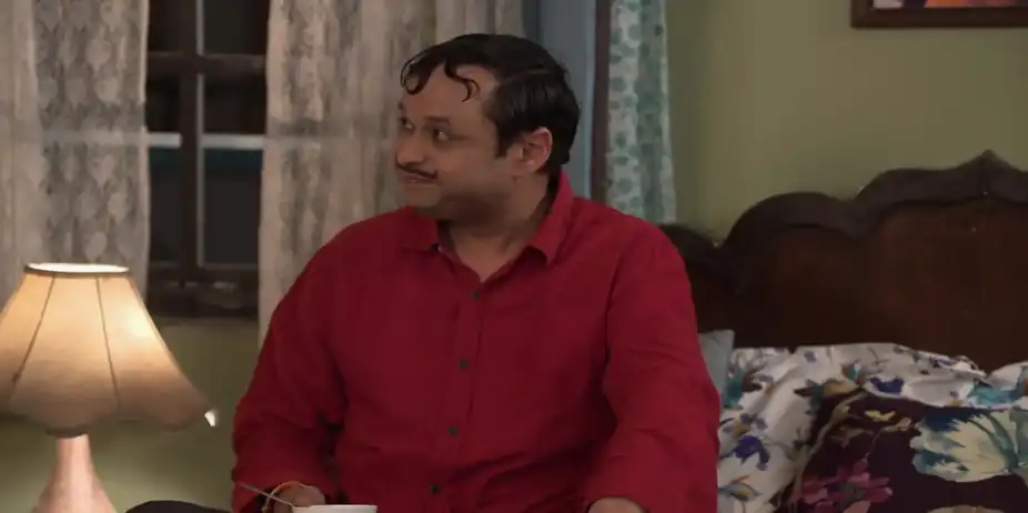 Happu Eats Rabdi to Make Rajesh Happy - Happu Ki Ultan Paltan