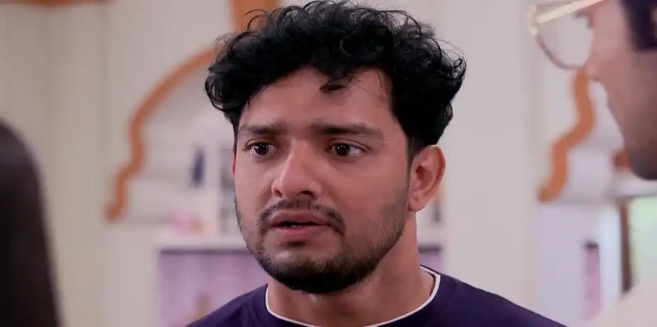 Kinjal Reunites with His Family Members - Mana Rahigala Tumarithare