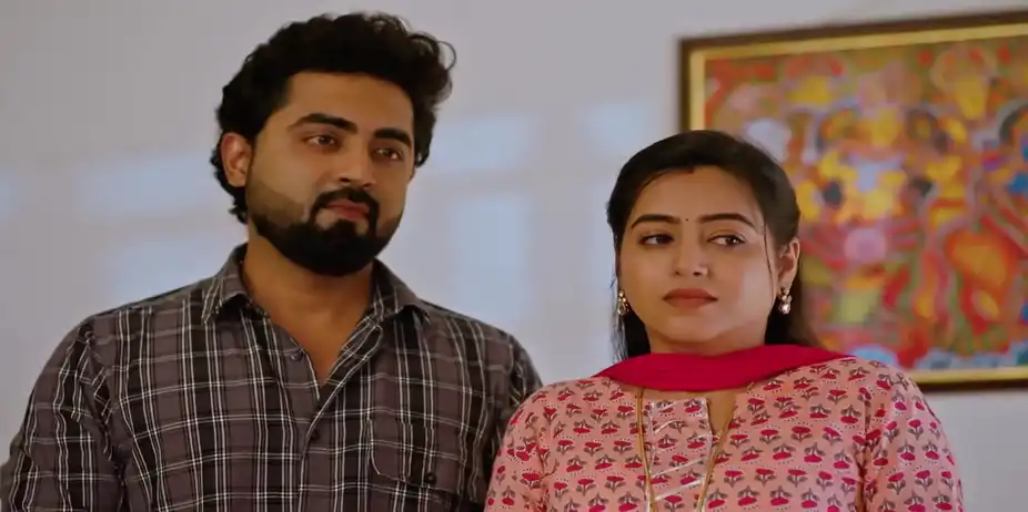 Padmavathy Has a Word with Rithika - Akale