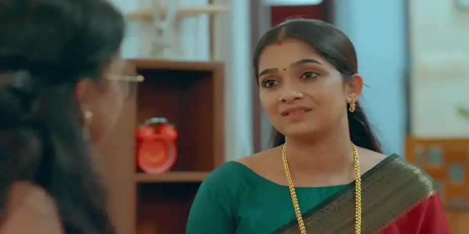 Avanthika Has a Word with Archana - Mangalyam