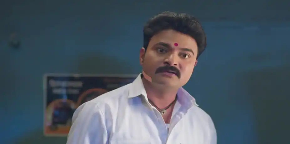 Gopal is Warned by Lali - Devmanus Madhla Adhyay