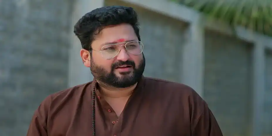 Megha Faces Humiliation Due to Rajaram - Sandhyaraaga
