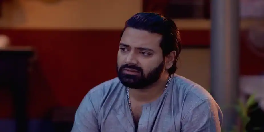 Parvati's Shocking Claim - Amader Dadamoni
