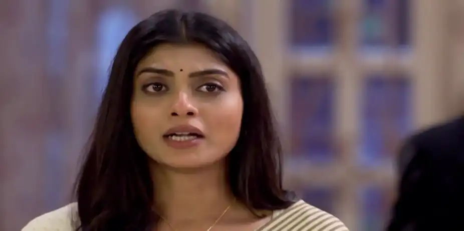 Parul Plans to Confine Shirin - Parineeta