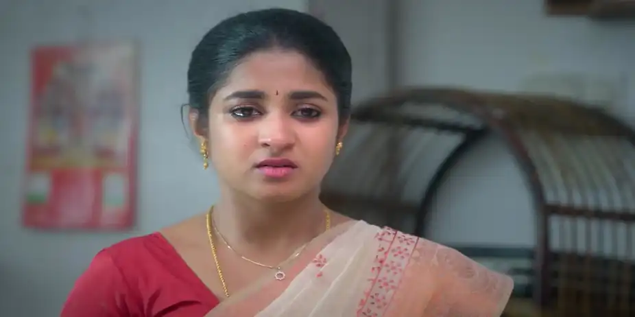 Karna Overhears Indhu - Chinnan Siru Kiliye