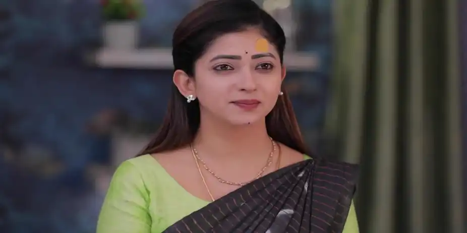 Mithra Faces a Dilemma - Idhayam