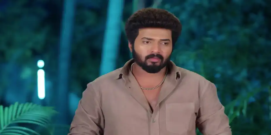 Karthikeyan Feels Bad for Chandrakala - Karthigai Deepam