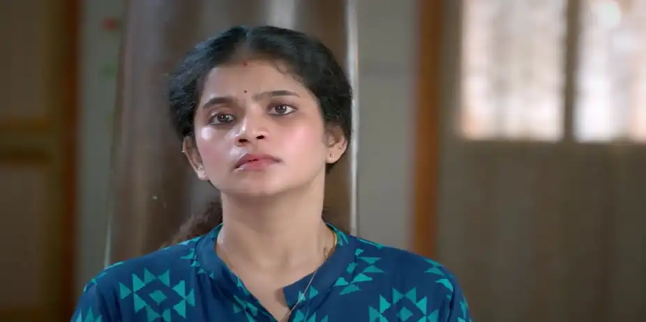 Chandralekha Taunts Veera - Veera