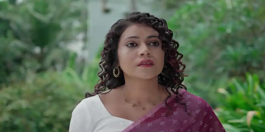 Mahadevan Lashes Out at Kiran - Durga