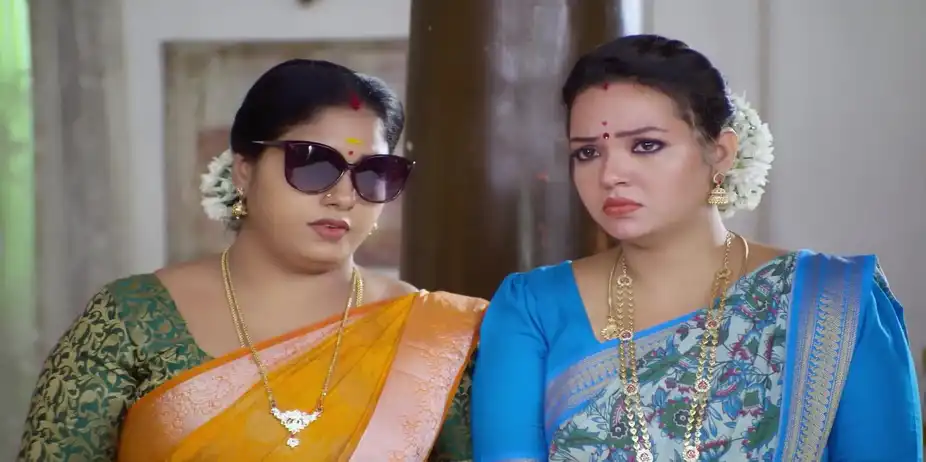 The Villagers Visit Raghuram - Sandhya Raagam