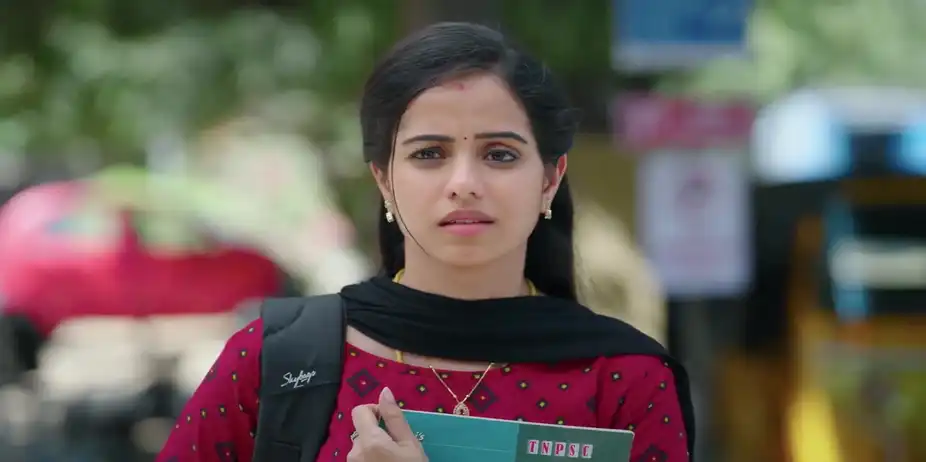 Chandralekha Scares Brindha - Veera
