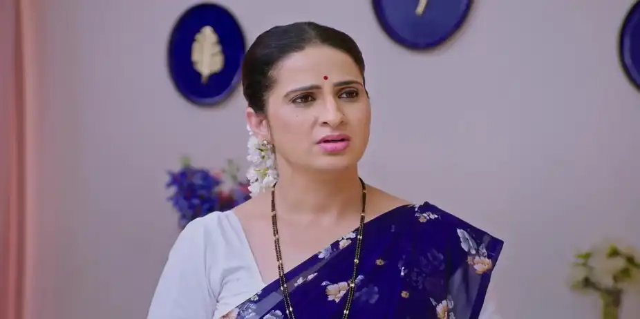 Govinda Tells Veena about Lalita’s Wish - Lakshmi Nivasa