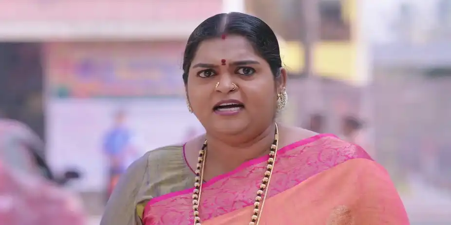 Indrani Questions Varalakshmi - Shravani Subramanya