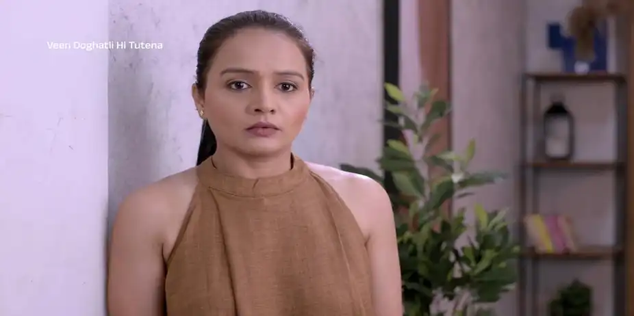 Mallika's Sinister Plot against Aaji - Veen Doghatli Hi Tutena - Promo