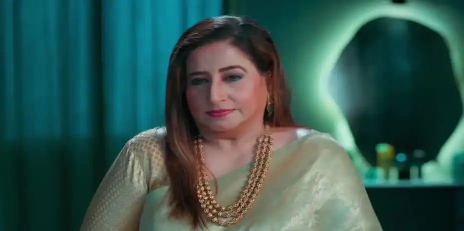 Mallika Tells Arpita Why She Punished Neelima - Veen Doghatli Hi Tutena