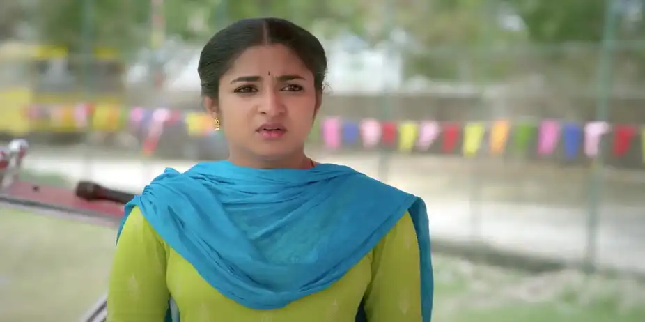 The Woman Speaks in Indhu's Favour - Chinnan Siru Kiliye