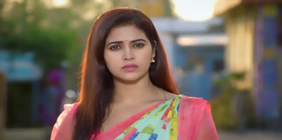 Bhuvaneshwari Mocks Janaki - Sandhya Raagam
