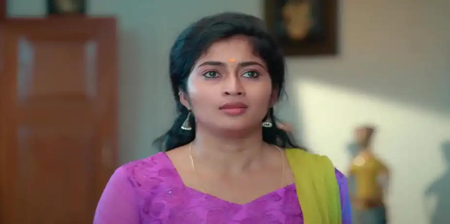 Veera Calms a furious Maaran - Veera