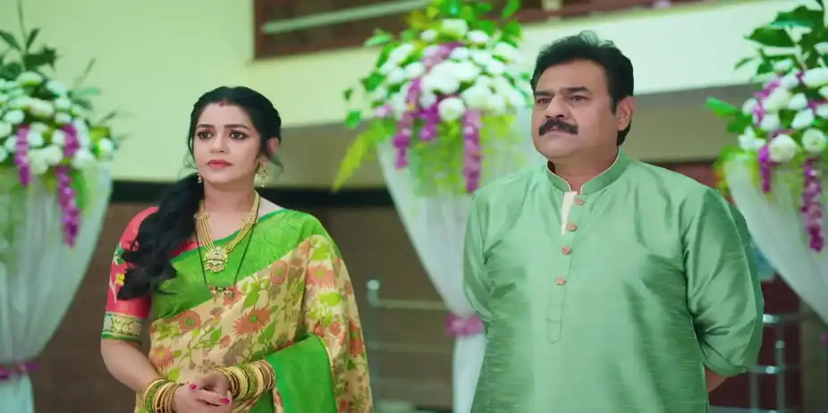 Malli’s Mehendi Ceremony - Amruthadhaare