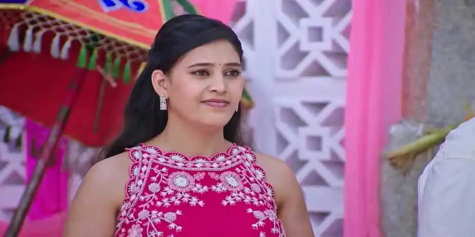 Vishwa’s Identity Surprises Everyone - Lakshmi Nivasa